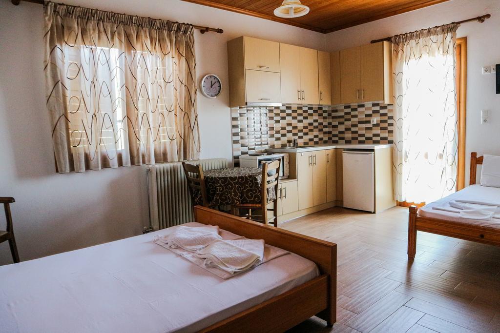 Hotel Elatofilito Athamanio 외부 사진