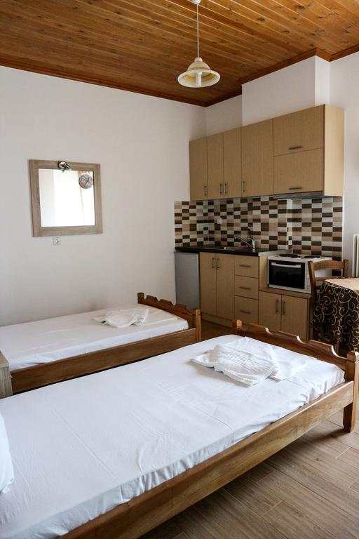 Hotel Elatofilito Athamanio 외부 사진
